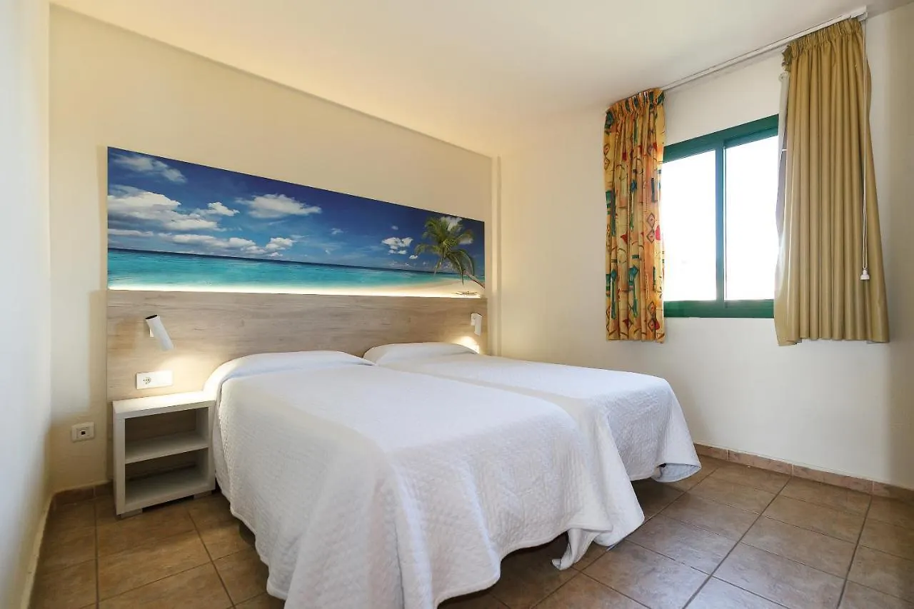 Apartment Uhc Festival Village Salou