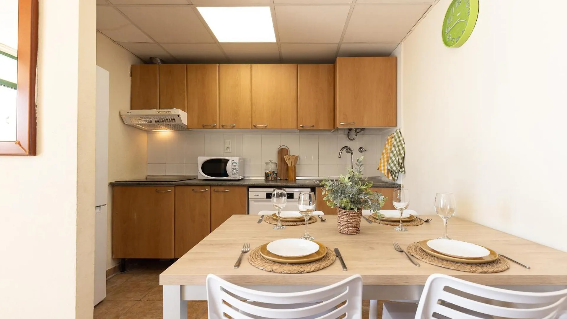 Apartment Uhc Festival Village Salou