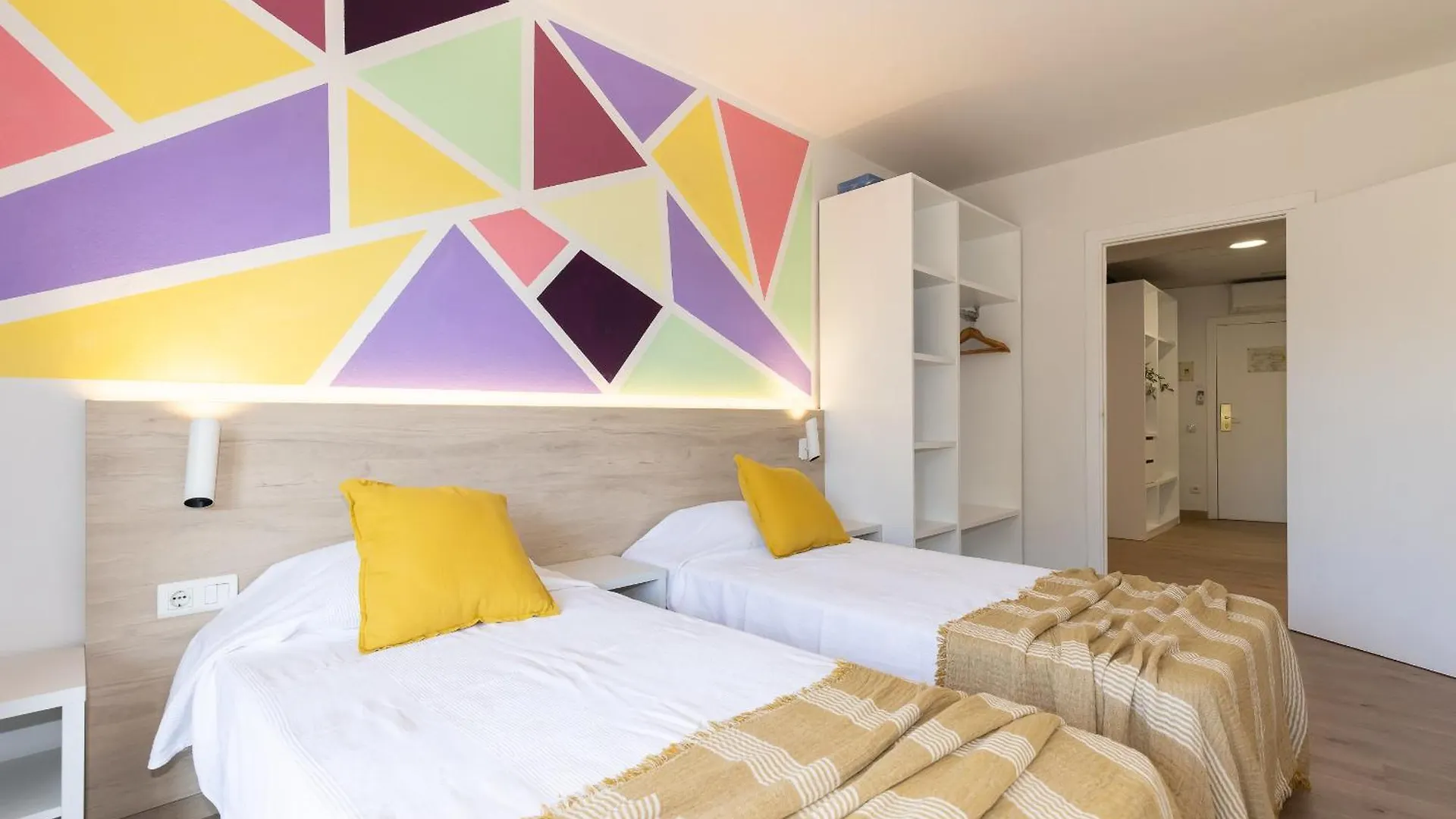 Uhc Festival Village Salou Apartment